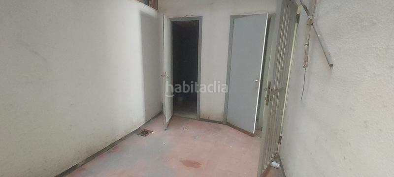 Foto a970d060-6c2c-45bd-b6bb-dbd292d88b51. Local commercial dans Zona Industrial Barberà del Vallès