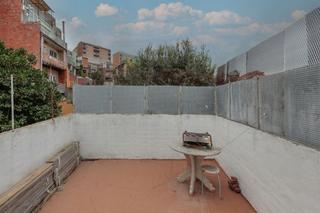 Flat in Can Puiggener. Piso en sabadell