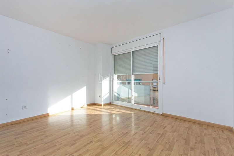 Foto 4d208ab9-8630-4497-8934-9536cdff1bf4. Pis a La Cogullada Terrassa