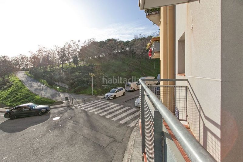 Foto 6a4b355d-aa69-4251-bbb7-7af553c6c0f3. Pis a La Cogullada Terrassa