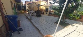 Casa a Ca n´Esteper-Can Gorgs-Can Gorgs II. Oportunidad única en barberà! casa a 4 vientos con gran garaje y
