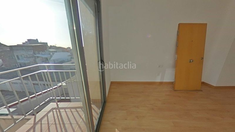 Foto ed745ee6-671f-4144-8680-7b5c0262033d. Dúplex amb calefacció a Sant Pere Nord Terrassa