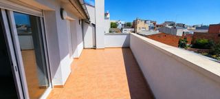 Dúplex en Poble Nou. Duplex con parquing  en terrassa   poblenou