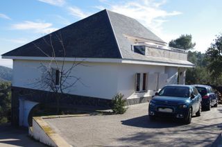 Casa en Vacarisses. Magnífica vivienda aislada en els caus