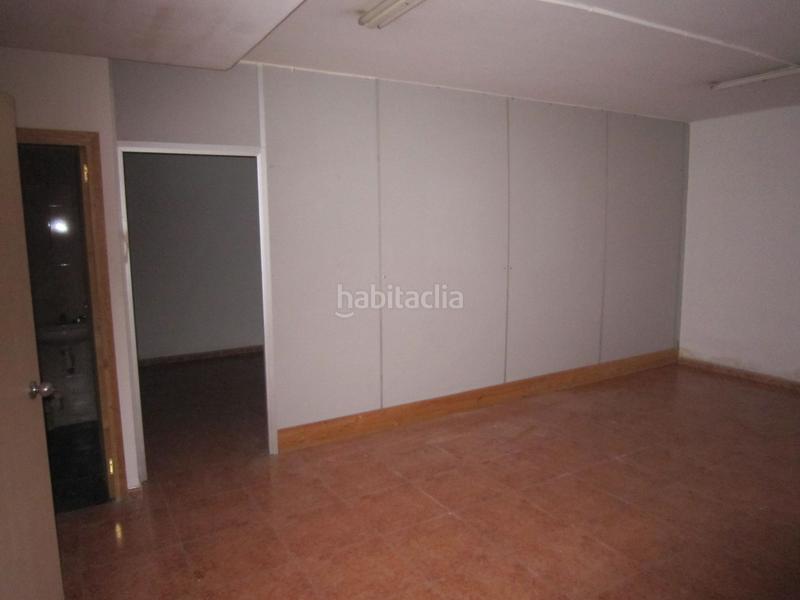 Foto 46dffb42-b19f-4dd4-9f1f-f09ff9ec8a1d. Locale commerciale in Barri Antic Barberà del Vallès