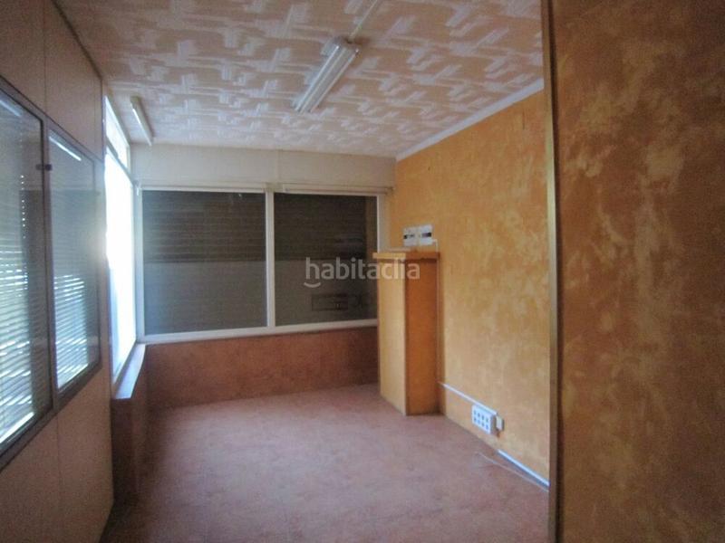 Foto c7913bd0-cf7a-4b15-bd64-7377a92c2ac7. Locale commerciale in Barri Antic Barberà del Vallès