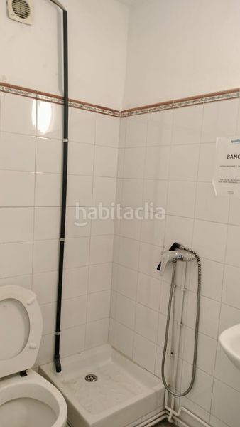 Foto 0c15dcee-8d0b-48f2-966e-0dbcec55a257. Alquiler local comercial magnífico local en alquiler en el centro ! en Barberà del Vallès