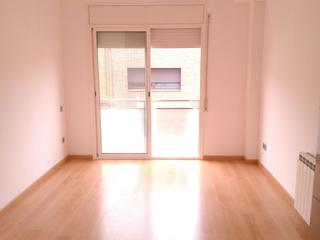 Piso en Ca n'Aurell. Acogedor piso de 1 dormitorio en venta, con cocina americana, te