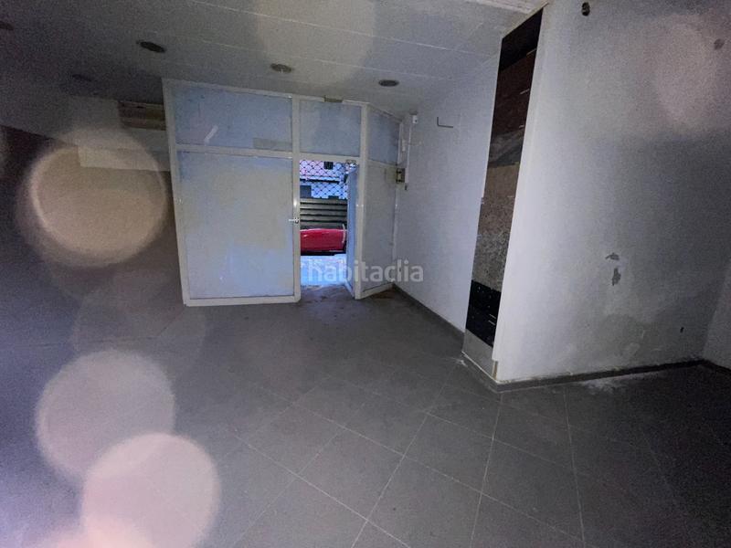 Foto 0794a1ac-56b8-43b7-8f1e-640372e759b3. Local commercial dans La Romànica Barberà del Vallès