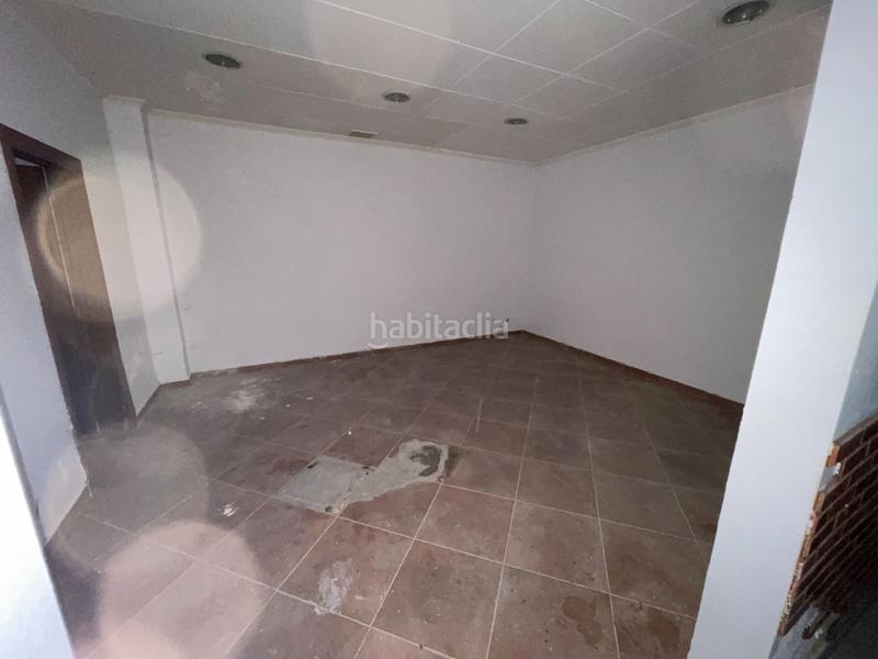 Foto a89dcd76-47ec-465c-b2e2-3a527f1cbc9f. Local commercial dans La Romànica Barberà del Vallès