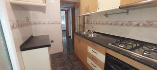 Flat in Centre-Eixample-Can Llobet. Tu nuevo hogar en el centro de barberà del vallès listo para dis
