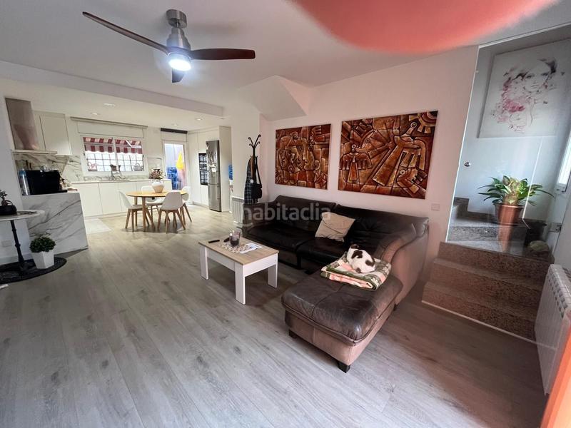 Foto c568f5f7-bed2-4550-9bfe-7c890f17cd73. House with heating in Barri Antic Barberà del Vallès