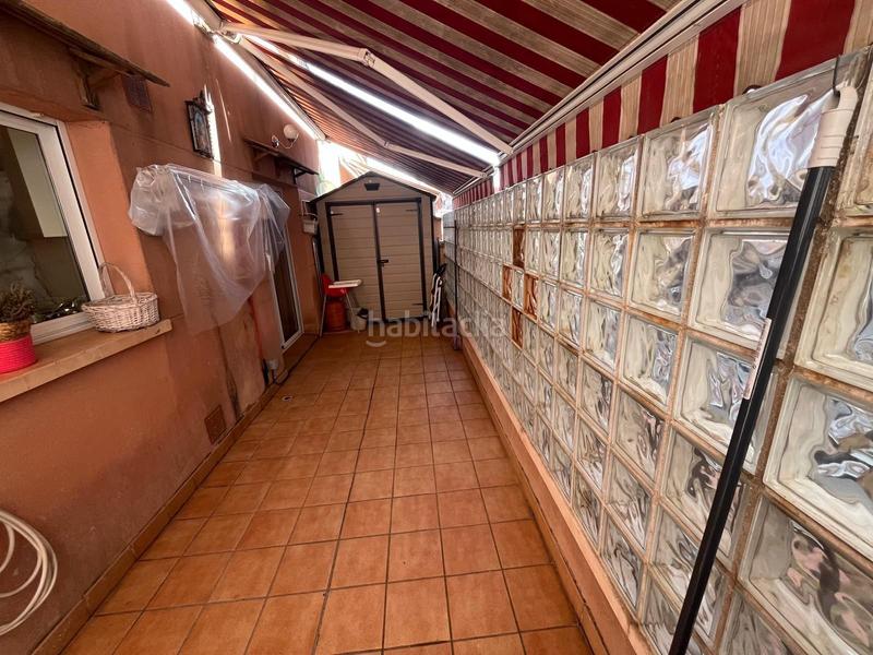 Foto 166a8bbf-fa41-413d-b92f-5a2df15a336d. Casa  reformada en el casco antiguo con parquing y espectacular terraza en Barberà del Vallès