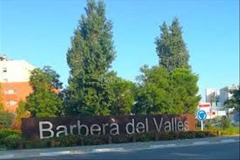 Foto 6e97054d-b118-4f9c-80c0-b80492163bd3. Casa  reformada en el casco antiguo con parquing y espectacular terraza en Barberà del Vallès