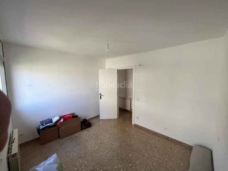 Foto 86d75190-c0e9-4041-92a0-7992717f71c4. Casa  reformada en el casco antiguo con parquing y espectacular terraza en Barberà del Vallès