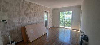 Appartement à Ca n'Anglada. Piso todo exterior con balcón y ascensor!  en ca n anglada
