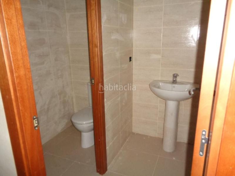 Foto 2de3891a-ac80-4fef-9089-dd69df765238. Business premise in Zona Esportiva Terrassa