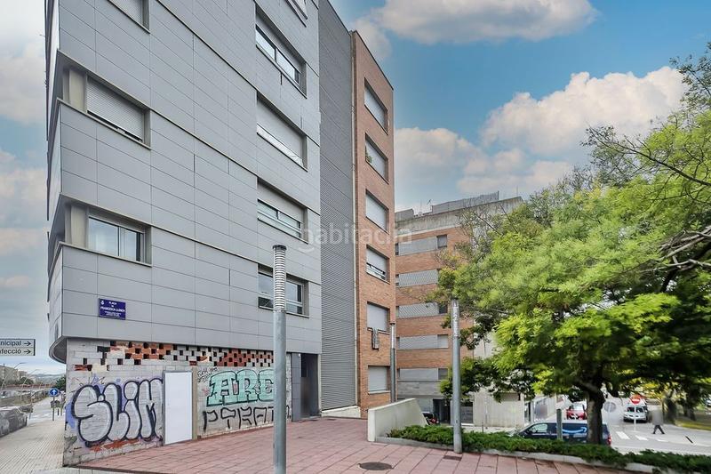 Foto db524199-46f8-426d-b271-b0fb176a23dc. Piso  en Roc Blanc Terrassa