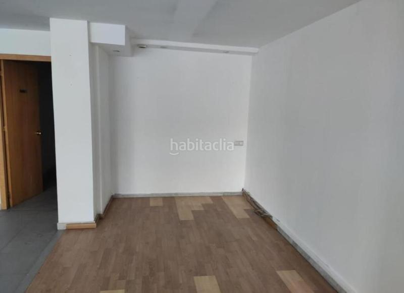 Foto 4506fa26-0791-4e3f-9349-57749515edae. Local commercial dans Can Boada Terrassa