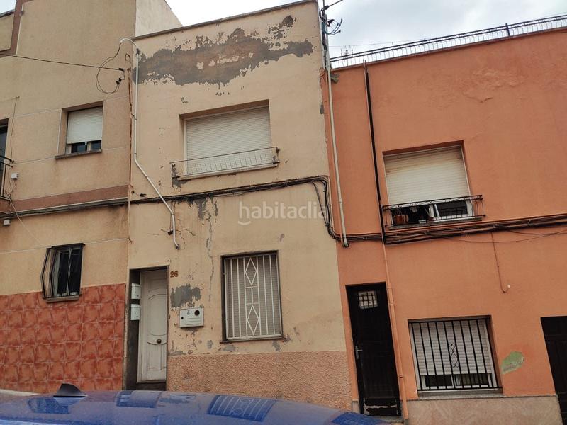 Foto 46eb8fdd-b9d0-4a4d-8ec9-e346483cfa66. Local comercial a La Maurina Terrassa