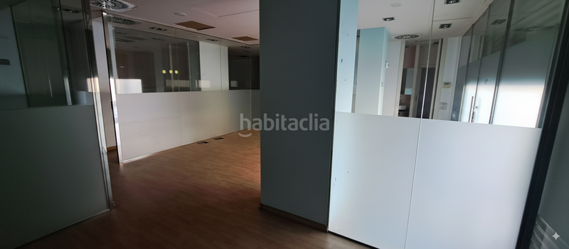 Foto d93db426-3899-47a5-b4a3-97b70ce20b1a. Local commercial dans Zona Esportiva Terrassa