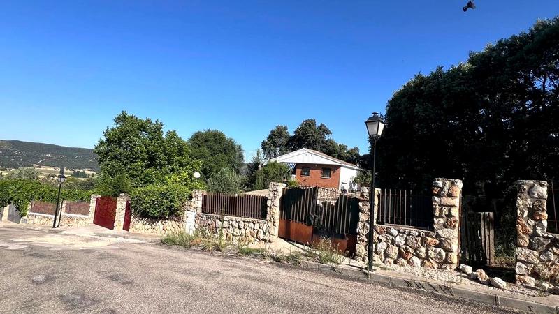 Foto 6c1518ef-24f9-4f4e-a962-fc95cb6f60c5. Terreny residencial a Fuentenovilla