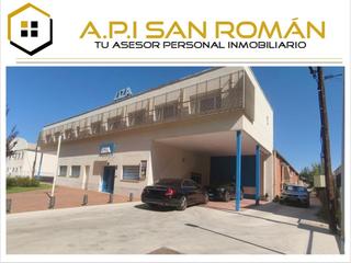 Industrial building in Hilados 21