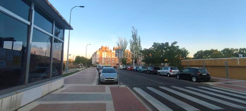 Foto b0469674-05e8-465e-8bf6-80dfd5304ff4. Aparcament cotxe a brasil 9 a Veredillas Torrejón de Ardoz