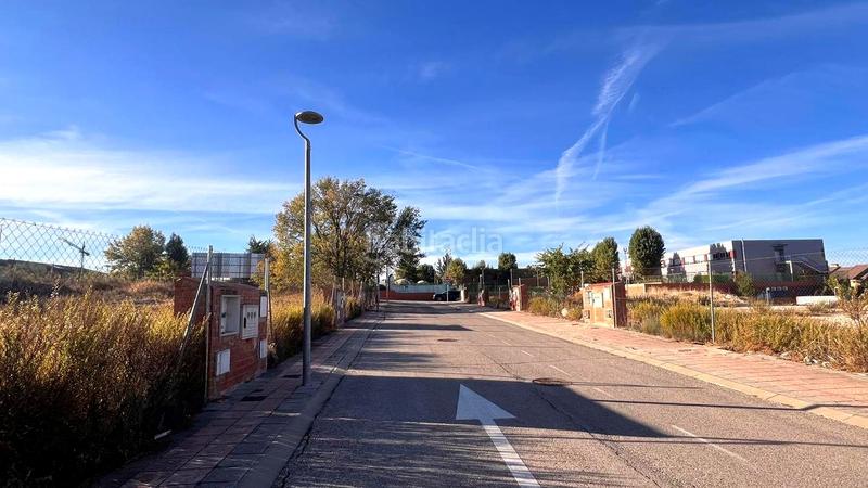 Foto 9d324aaa-e70c-4c69-ad7c-2459e5285da0. Residential plot in Villalbilla pueblo Villalbilla