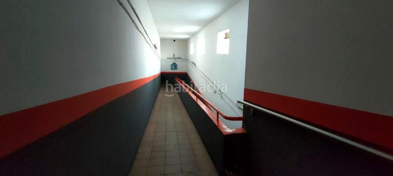 Foto da7ba447-b562-40b9-b0d4-2fb66da5bb25. Parking voiture dans Veredillas Torrejón de Ardoz