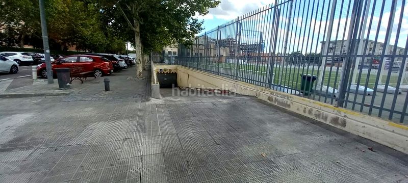 Foto 326c133a-0510-4025-9316-1e5c36e78f13. Aparcament cotxe a Veredillas Torrejón de Ardoz