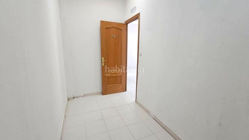 Foto b670afac-4eb7-4ec4-8d8e-c2671d56f3ea. Alquiler local comercial en Daganzo de Arriba
