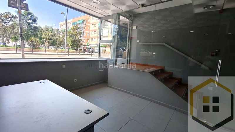 Foto d3849204-8656-4897-8bfa-3a2fb9ed56c8. Affitto locale commerciale in andalucia 13 in Juan de la Cierva Getafe