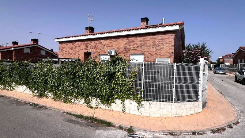 Foto a5e71ba5-d693-4993-8641-2d572e9b3816. Casa amb calefacció piscina a Pioz