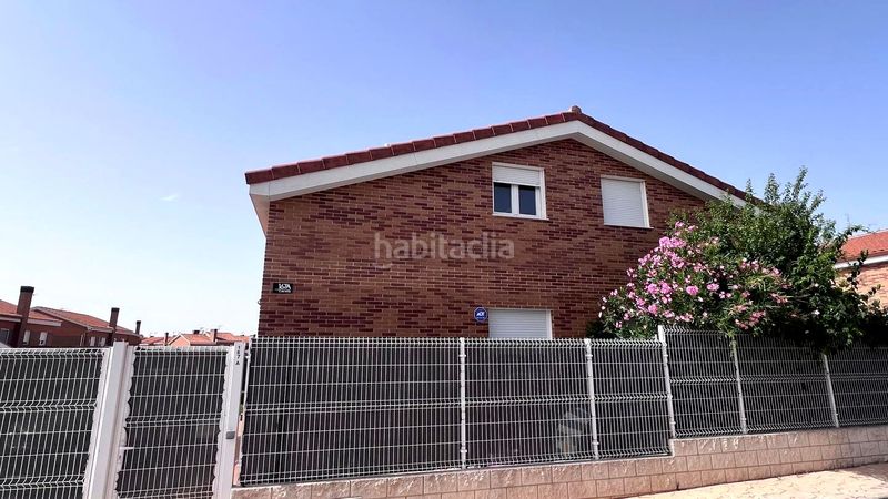 Foto da9b19f5-370d-47d7-94ad-57797af4f528. Casa amb calefacció piscina a Pioz