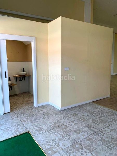 Foto fd691469-dd65-40bc-a945-f3650e00a16f. Nave industrial nave con dos plantas y excelente ubicación en Cabanillas del Campo