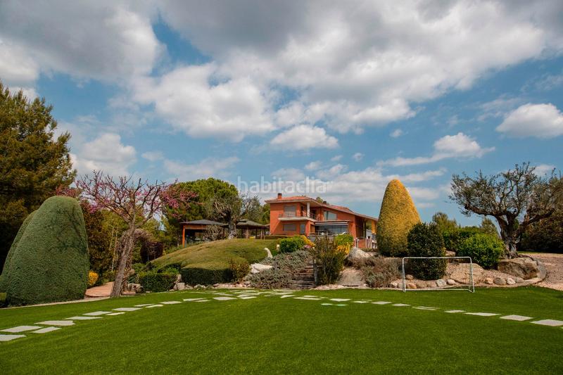 Foto 140942d7-8450-4147-8f01-91b2fc81aecb. Xalet amb calefacció aparcament piscina a Navarcles