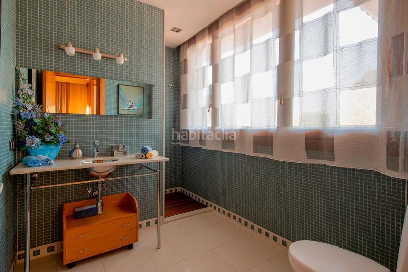 Foto 3d3849bb-e1a2-4638-9d9e-50e37ea9d576. Xalet amb calefacció aparcament piscina a Navarcles