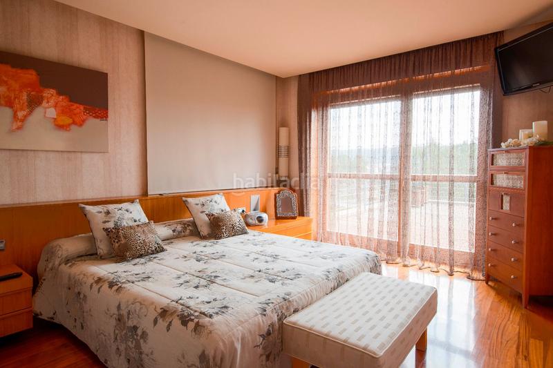 Foto 5daa4a8c-d62b-45a5-bb10-9eb73bad265f. Xalet amb calefacció aparcament piscina a Navarcles