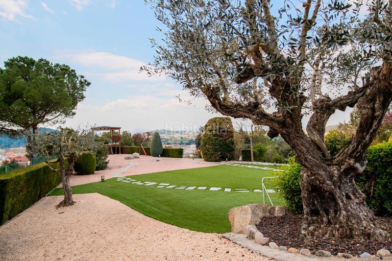 Foto a56ba7c8-e7b2-429d-b0da-5d5668db035c. Xalet amb calefacció aparcament piscina a Navarcles