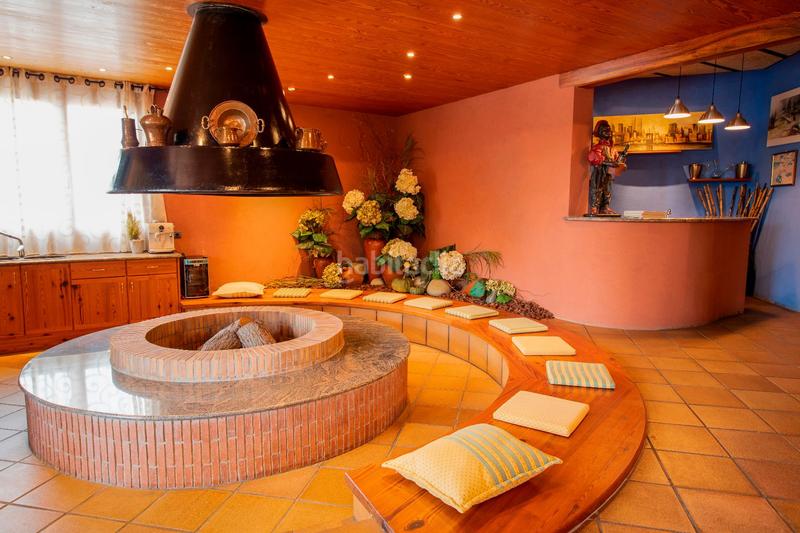 Foto de19434f-897b-4f08-a098-6f5e290056d5. Xalet amb calefacció aparcament piscina a Navarcles