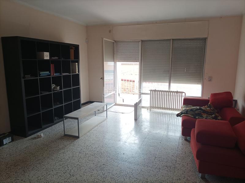 Foto 999acb68-c15d-4ab8-a8ae-578ab7a30fd3. Casa amb aparcament a Navarcles