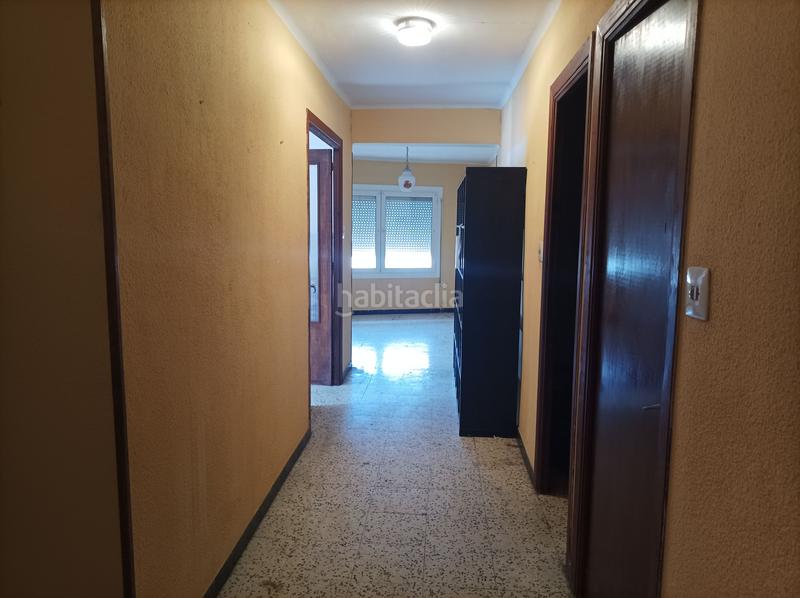 Foto ea0f5a0c-463e-4f47-85a1-76330f8961c8. Casa amb aparcament a Navarcles