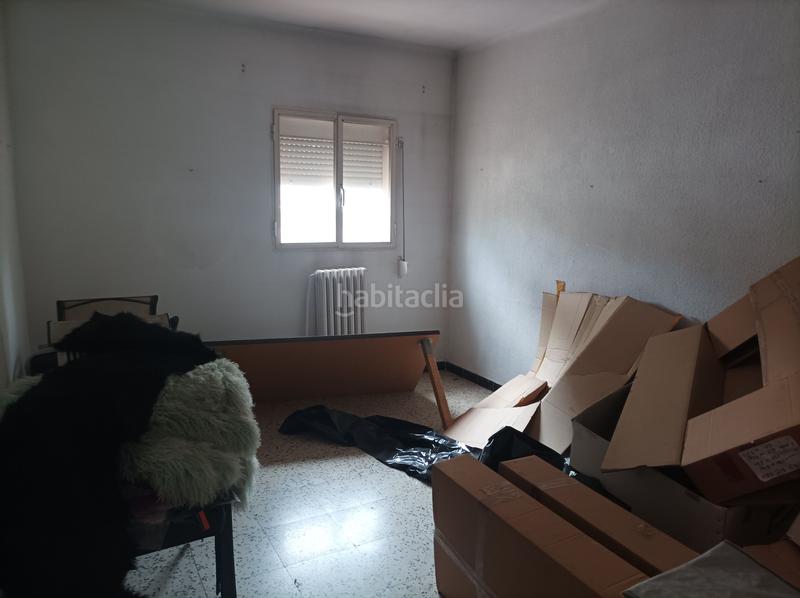 Foto f48f9353-5e40-4954-856a-ccfa4a4bfe9d. Casa amb aparcament a Navarcles