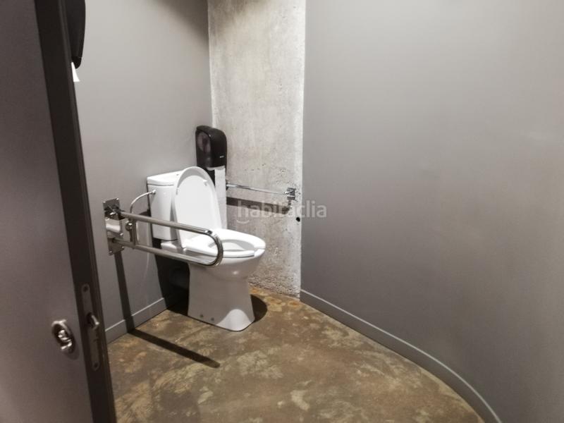 Foto 5f14ce59-b90d-468d-bb2e-500341ebbaa9. Geschäftsraum mit heizung in Valldaura-Carretera de Cardona Manresa