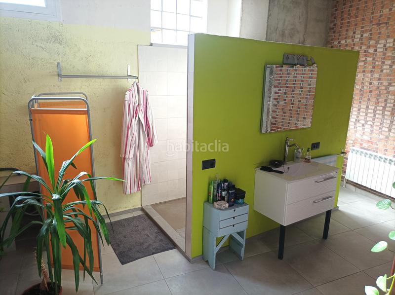Foto 4b877a0f-ebc1-4057-b201-f84716e64061. Casa amb xemeneia calefacció a Santpedor