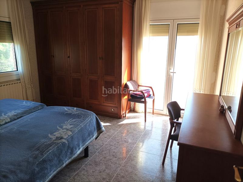 Foto 2a69b6be-ad9f-42ea-956d-a3d3a640d041. Casa amb calefacció aparcament a Navarcles