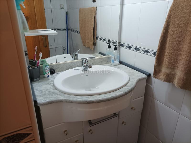 Foto 8599aa34-7e3b-4e4e-ad3c-564fb2b452bc. Casa amb calefacció aparcament a Navarcles