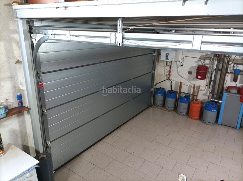 Foto c2b519cc-dc44-4bc0-956c-e5876b5ee8d4. Casa amb calefacció aparcament a Navarcles