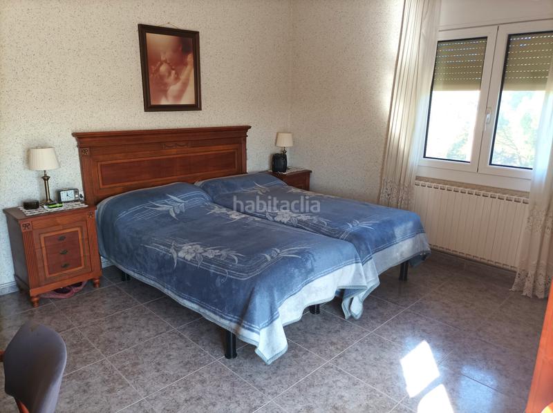 Foto d1e7e0d1-0957-4e47-add4-9e3e103cdfc0. Casa amb calefacció aparcament a Navarcles